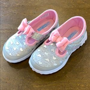 Girls Skechers sneakers